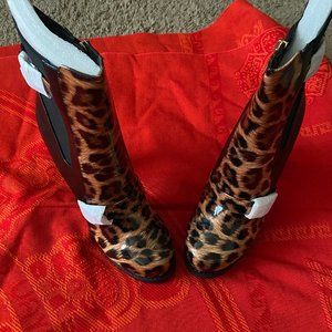 Women's Size 10 Brand New Garnet Buckle Bootie Leopard color by Cape Robbin